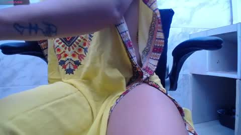 Kyra online show from 04-10-26, 12:10