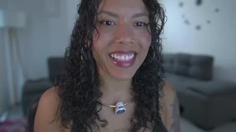 schedule 300 pm - 1100pm colombia time online show from 07-01-26, 10:42
