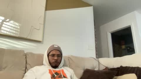 kzen37313 online show from 01-16-26, 09:08