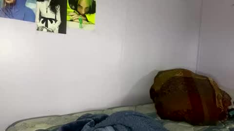 Lily online show from 04-07-26, 11:54