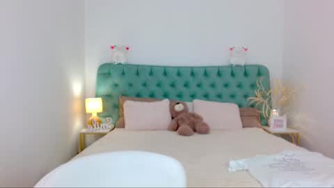 Margo  online show from 09-10-25, 09:26