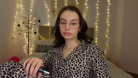 Margo  online show from 01-08-26, 02:30