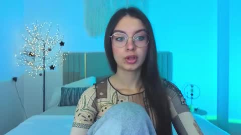 Margo  online show from 02-10-26, 02:10