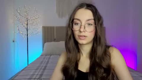 Margo  online show from 02-23-26, 03:09