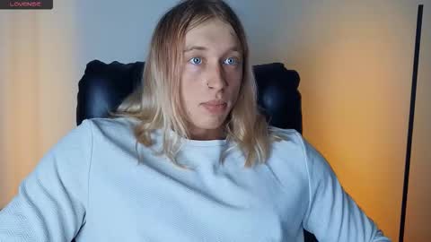 Adonis online show from 02-15-26, 01:41