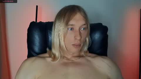 Adonis online show from 06-18-26, 07:19
