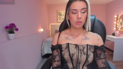 T A T I A N A online show from 06-01-26, 11:34