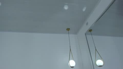 Victoria  online show from 02-21-25, 02:06