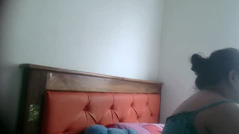 Snapshot of la_wuaifu1 chatting on 06-21-26, 06:54 la_wuaifu1 online show from 06-21-26, 06:54