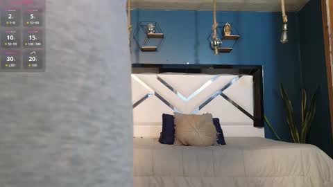 Cris  online show from 12-19-25, 11:28