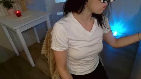 Lady Pearl online show from 05-22-26, 07:48