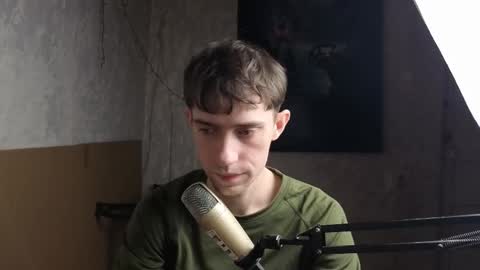 Snapshot of labour_guy chatting on 02-09-26, 11:20 Marco online show from 02-09-26, 11:20