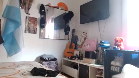 lachicadeldiablo online show from 04-12-26, 11:04