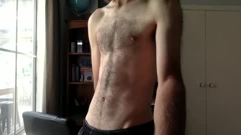 Sims online show from 01-16-25, 11:48