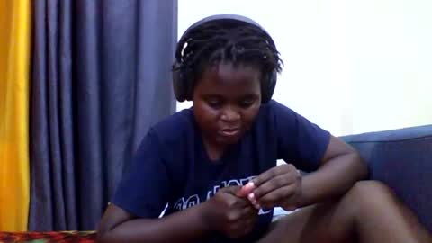 Snapshot of ladar_ chatting on 02-14-26, 04:37 vida online show from 02-14-26, 04:37