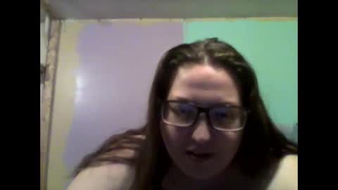 Snapshot of laddybuggie27 chatting on 01-31-25, 01:33 Laddybuggie27 online show from 01-31-25, 01:33