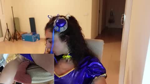 Snapshot of lady_ana_ chatting on 11-23-25, 08:08 lady_ana_ online show from 11-23-25, 08:08