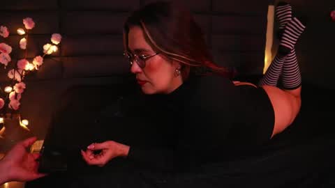 Kathie  Dicky    online show from 09-24-25, 03:37