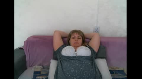 Snapshot of lady_cute_cat chatting on 06-12-26, 06:12 lady cute cat29 online show from 06-12-26, 06:12