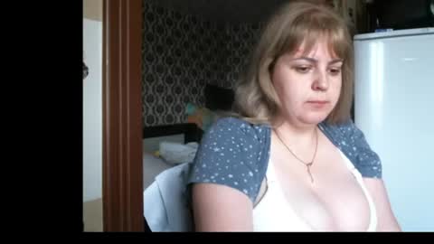 Snapshot of lady_cute_cat chatting on 07-03-26, 03:02 lady cute cat29 online show from 07-03-26, 03:02
