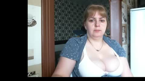 Snapshot of lady_cute_cat chatting on 07-08-26, 02:49 lady cute cat29 online show from 07-08-26, 02:49