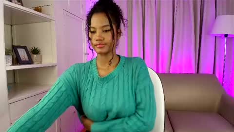 Snapshot of lady_danbury chatting on 06-11-26, 08:40 Karla - Instagram lady karla1 online show from 06-11-26, 08:40