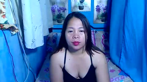 Snapshot of lady_in_bed69 chatting on 07-10-26, 10:34 lady_in_bed69 online show from 07-10-26, 10:34