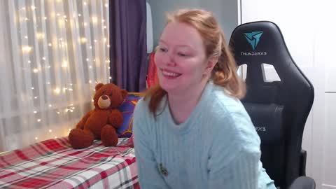Snapshot of lady_inari chatting on 12-13-24, 11:39 Angelika online show from 12-13-24, 11:39