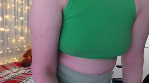 Snapshot of lady_inari chatting on 01-11-25, 05:51 Angelika online show from 01-11-25, 05:51