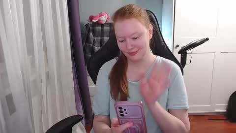 Snapshot of lady_inari chatting on 09-30-25, 08:36 Angelika online show from 09-30-25, 08:36