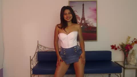 Snapshot of lady_isabella_ chatting on 06-11-26, 01:31 Lady Isabella online show from 06-11-26, 01:31