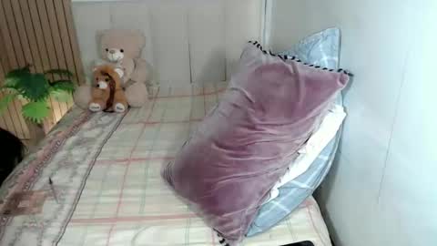   online show from 03-18-26, 04:21