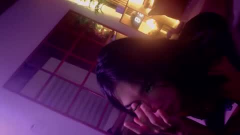 Snapshot of lady_mari69 chatting on 10-28-25, 04:09 lady_mari69 online show from 10-28-25, 04:09