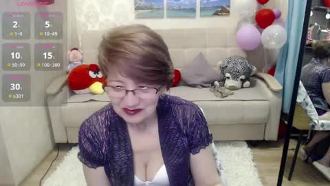 Diana online show from 03-28-26, 04:39