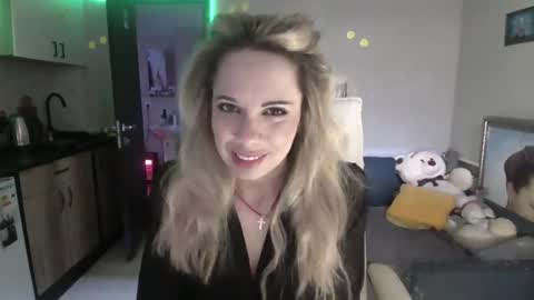 lady_smile69 online show from 04-26-26, 03:59