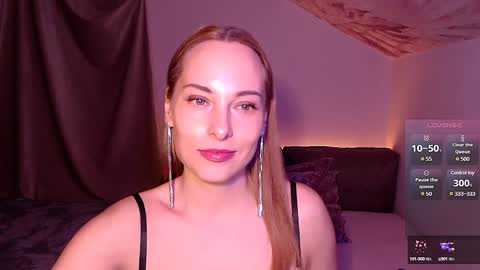Snapshot of ladyadele1 chatting on 12-20-24, 03:53 LadyAdele online show from 12-20-24, 03:53