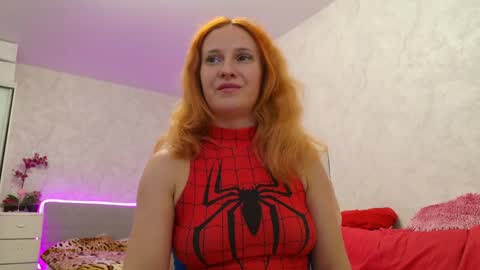 Snapshot of ladybigsmile chatting on 06-03-26, 05:18 Sima Ladybigsmile online show from 06-03-26, 05:18