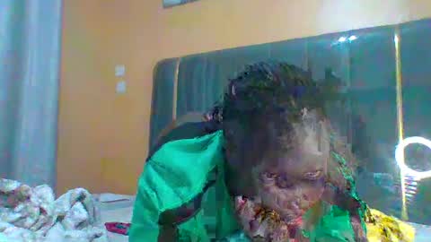 Snapshot of ladyblossoms19 chatting on 06-27-26, 09:42 lindah32 online show from 06-27-26, 09:42