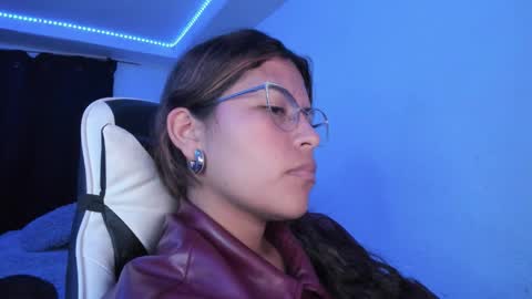  Lady  online show from 03-21-26, 02:05