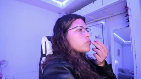  Lady  online show from 05-19-26, 05:36