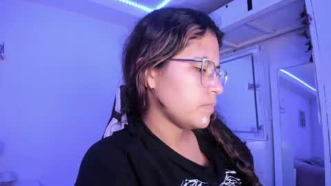 Snapshot of ladybrown_16 chatting on 06-27-26, 12:22 Lady online show from 06-27-26, 12:22