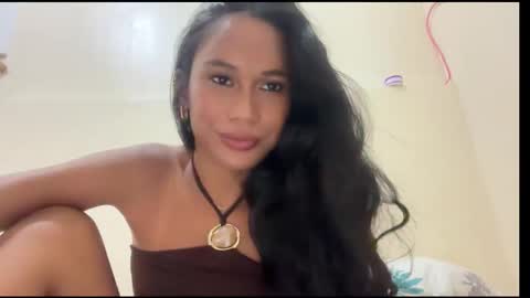 Snapshot of ladychoco21 chatting on 12-21-25, 04:25 ladychoco21 online show from 12-21-25, 04:25