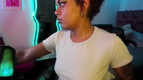 leidy daniela online show from 01-19-25, 08:09