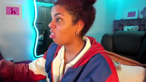 leidy daniela online show from 02-05-25, 08:11