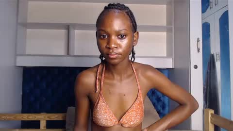 Snapshot of ladydiva69 chatting on 02-26-25, 12:16 ladydiva69 online show from 02-26-25, 12:16