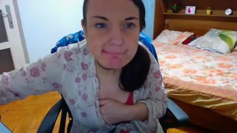 Snapshot of ladylhoty chatting on 06-23-26, 06:50 LadyLHoty online show from 06-23-26, 06:50