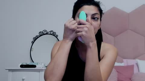 Lia online show from 02-03-25, 05:07