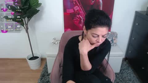 Lia online show from 04-05-26, 04:42