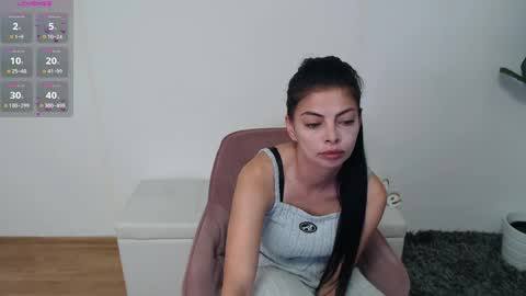 Snapshot of ladyliia chatting on 05-18-26, 04:07 Lia online show from 05-18-26, 04:07
