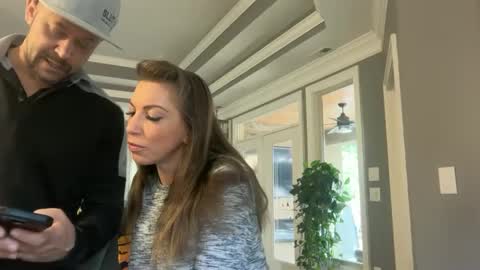 ladylorreign online show from 10-14-25, 02:07